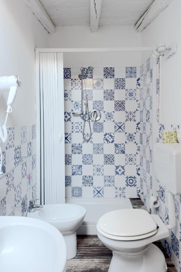 Scuderi House 2 Apartment คาตาเนีย ภายนอก รูปภาพ